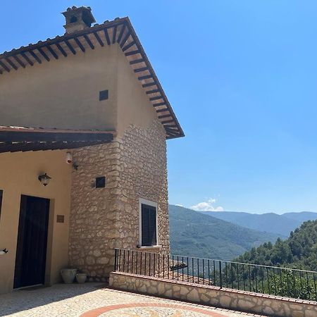 Agriturismo Il Casaletto Montefranco Екстериор снимка