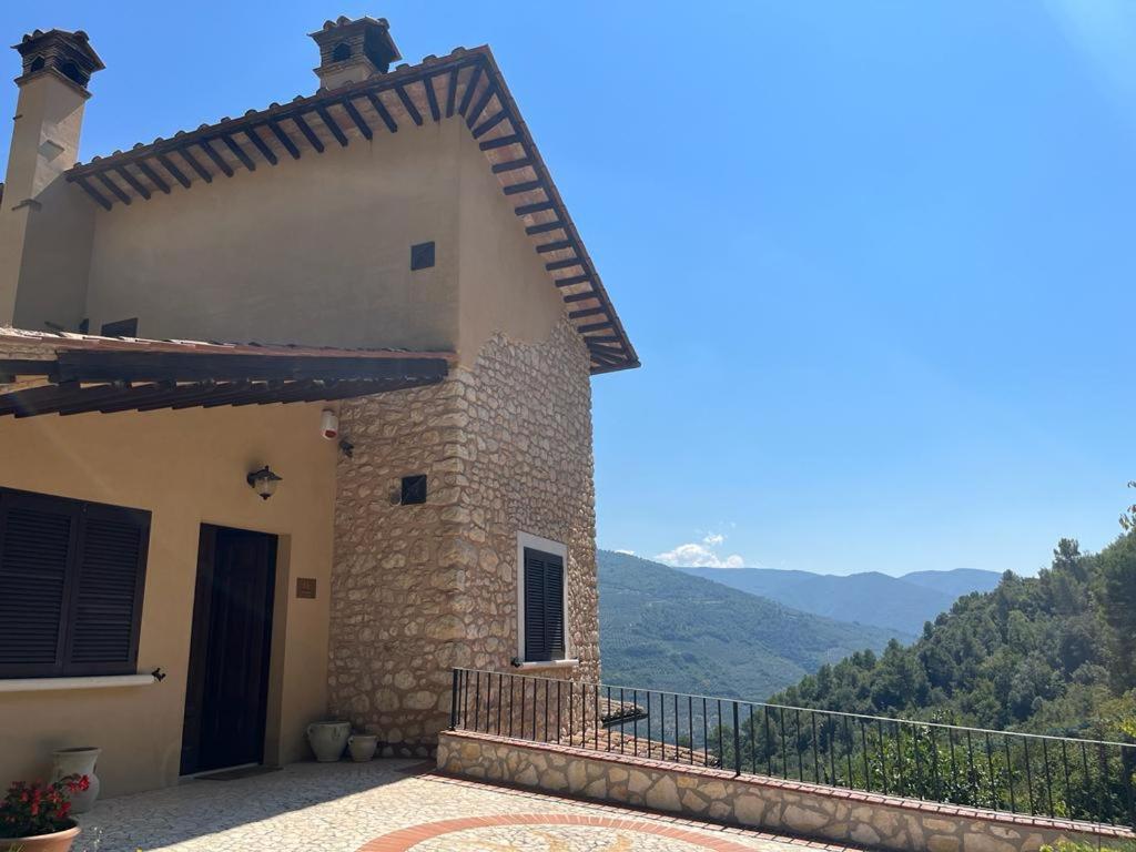 Agriturismo Il Casaletto Montefranco Екстериор снимка