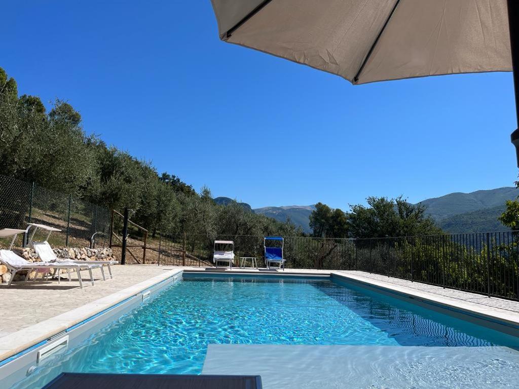 Agriturismo Il Casaletto Montefranco Екстериор снимка